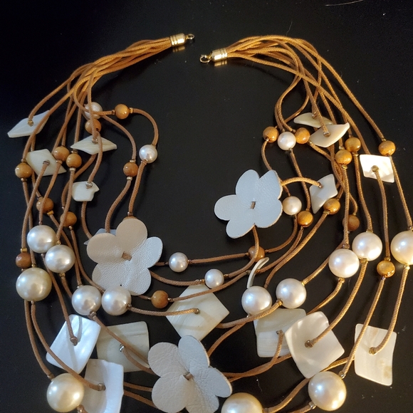 Handmade multi strand choker necklace, pearl & leather, white / cream / gold - Picture 2 of 11